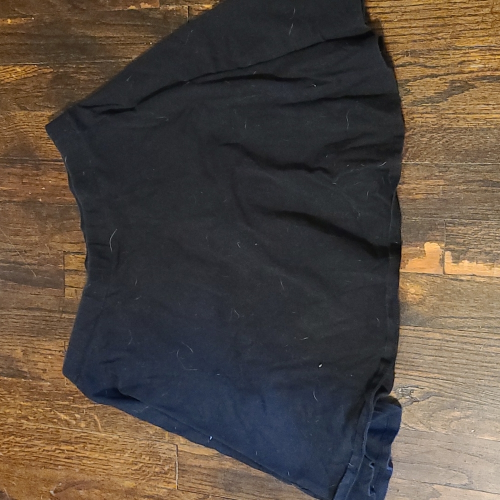 Black skater skirt